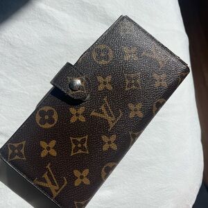READ DESCRIPTION!!! Louis Vuitton Monogram (non)Snap Wallet